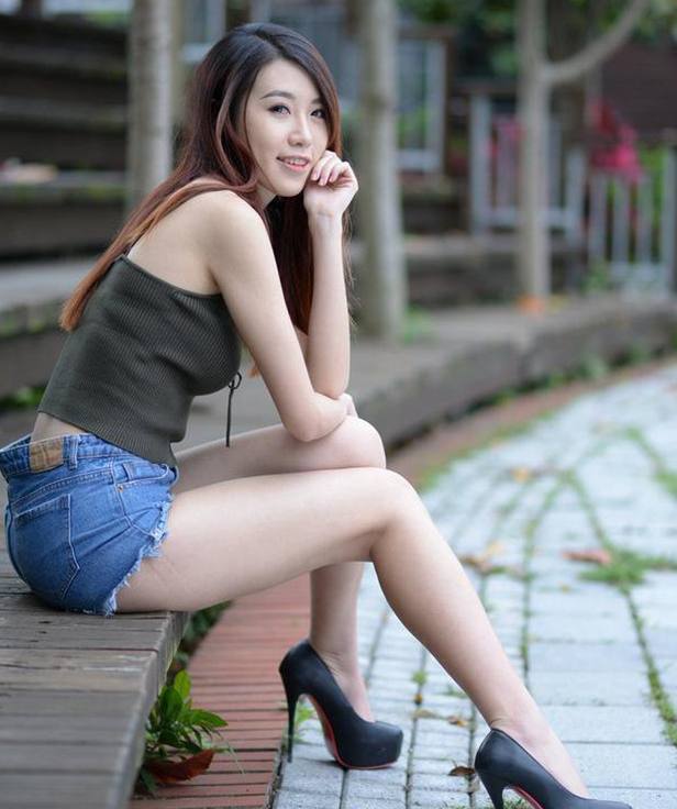 NightsofTemptationontheBeach无修正